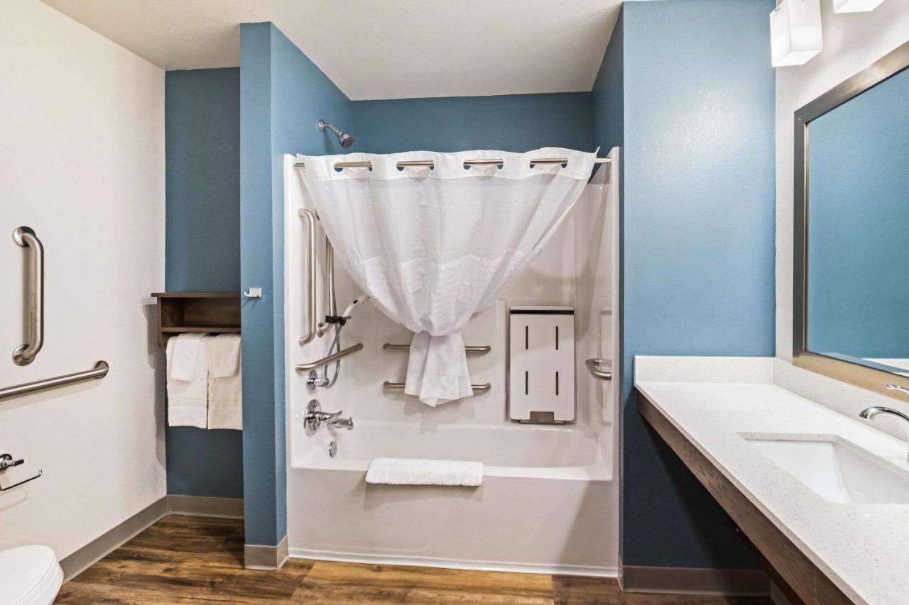 Woodspring Broken Arrow Hotel Tulsa